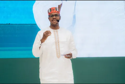 اليوم الدوليين 