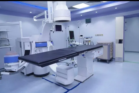 المستشىفى الجامعي 