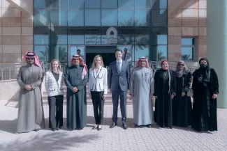 جامعة الأمير سطام تستقبل وفداً من السفارة الأمريكية لدى المملكة