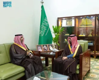 محافظ الخرج يستقبل رئيس الجامعة في مكتبه اليوم بالخرج