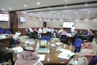 بتوجيه من سمو محافظ الخرج .. جامعة الأمير سطام تقيم ورشة عمل لدراسة "ظاهرة مركبات الأجرة غير النظامية"