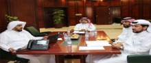 مدير الجامعة يجتمع بأعضاء مجلس إدارة معهد الأمير عبدالرحمن بن ناصر للبحوث 