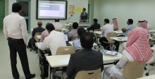 كلية إدارة الأعمال تستضيف ورشة تدريبية لاستخدام المكتبة الرقمية السعودية 